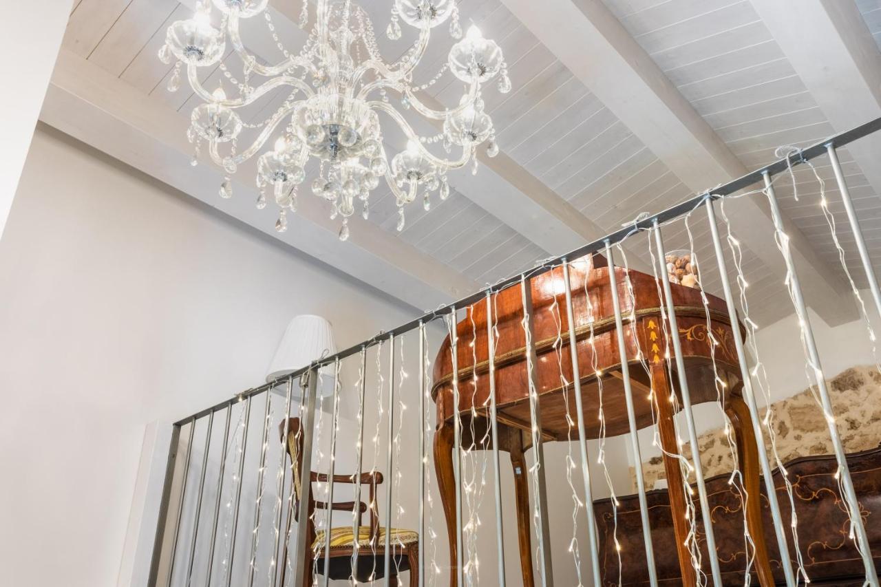 Michael Garden Bed & Breakfast โนโต ภายนอก รูปภาพ