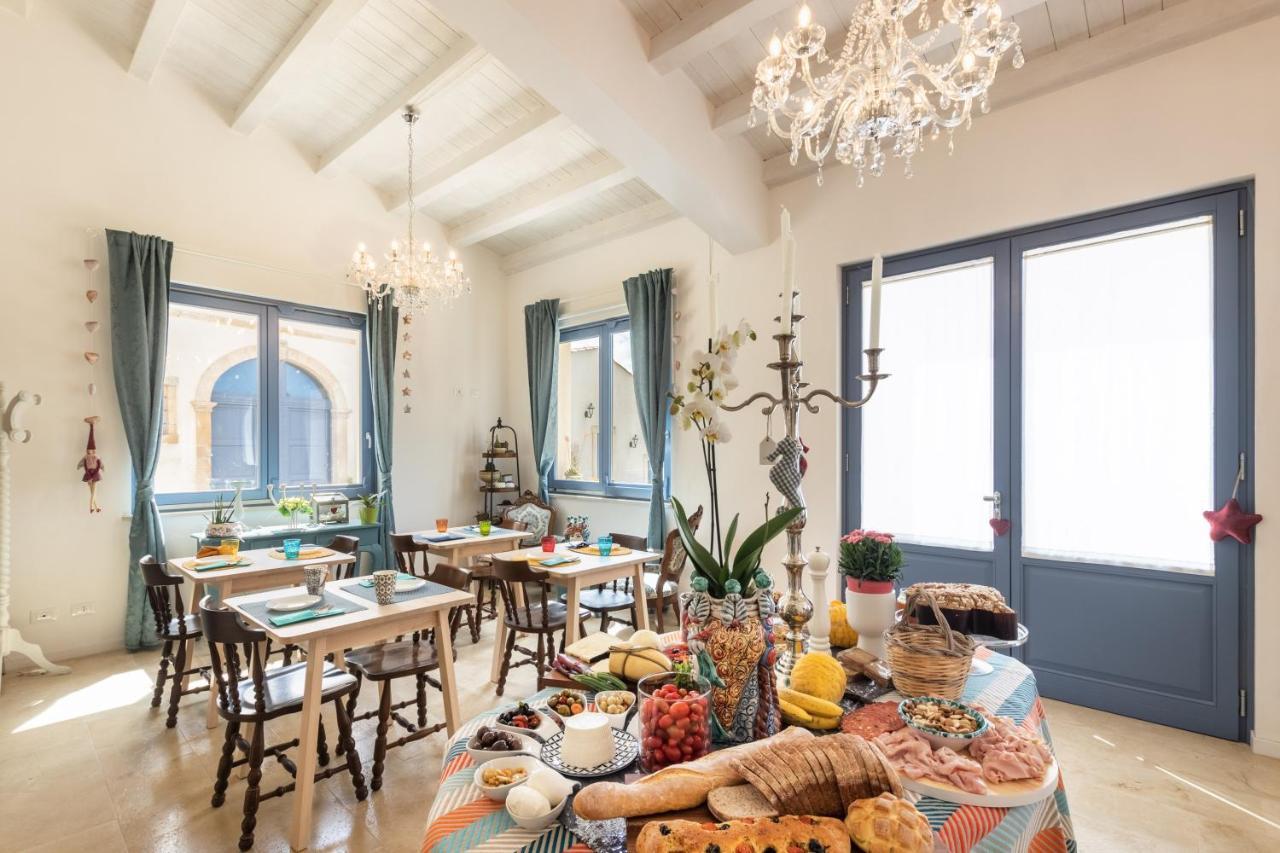 Michael Garden Bed & Breakfast โนโต ภายนอก รูปภาพ