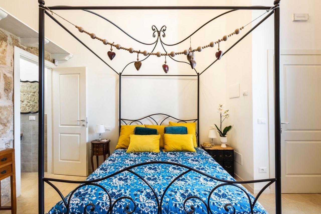 Michael Garden Bed & Breakfast โนโต ภายนอก รูปภาพ